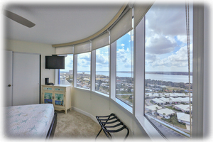Guest Suite River Views