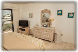 Master bedroom king